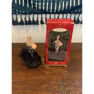 1999 Hallmark Keepsake Barbie 40th Anniversary Christmas Ornament